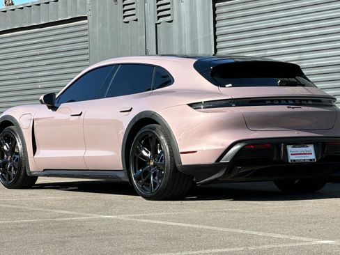 Certified 2022 Porsche Taycan 4 Cross Turismo image 3