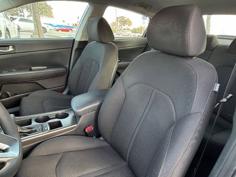 Used 2019 Kia Optima LX image 14