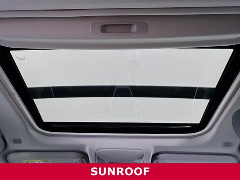 Used 2024 Toyota RAV4 XLE image 26