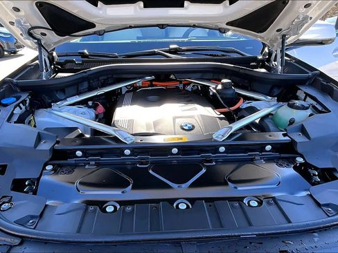 New 2026 BMW X5 xDrive50e w/ M Sport Package image 16