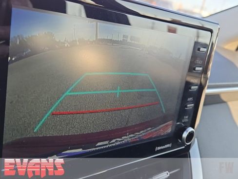 Certified 2022 Toyota Corolla LE image 8