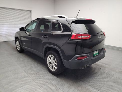 Used 2018 Jeep Cherokee Latitude image 5
