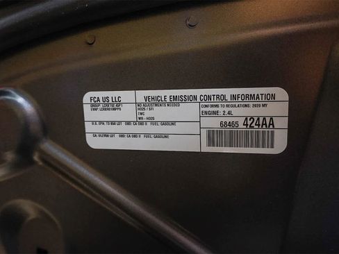 Used 2020 Jeep Compass Latitude image 30