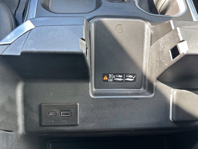 Used 2024 Chevrolet Silverado 1500 LTZ AWD/4WD image 37