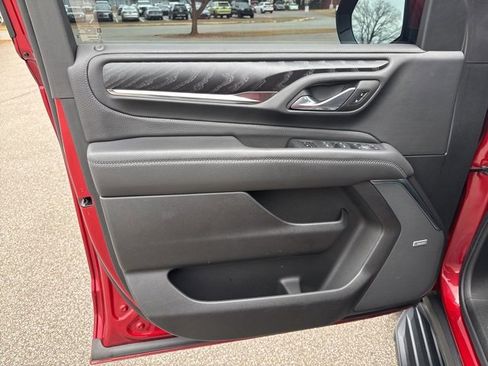 Used 2024 GMC Yukon Denali image 16