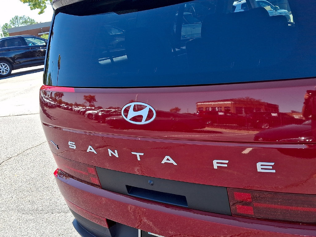 Used 2025 Hyundai Santa Fe SEL AWD/4WD image 30