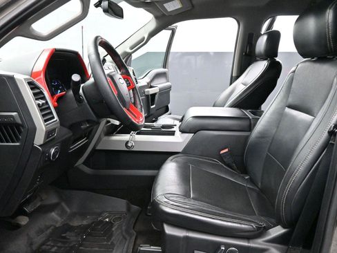 Used 2018 Ford F250 Lariat w/ Lariat Value Package image 12