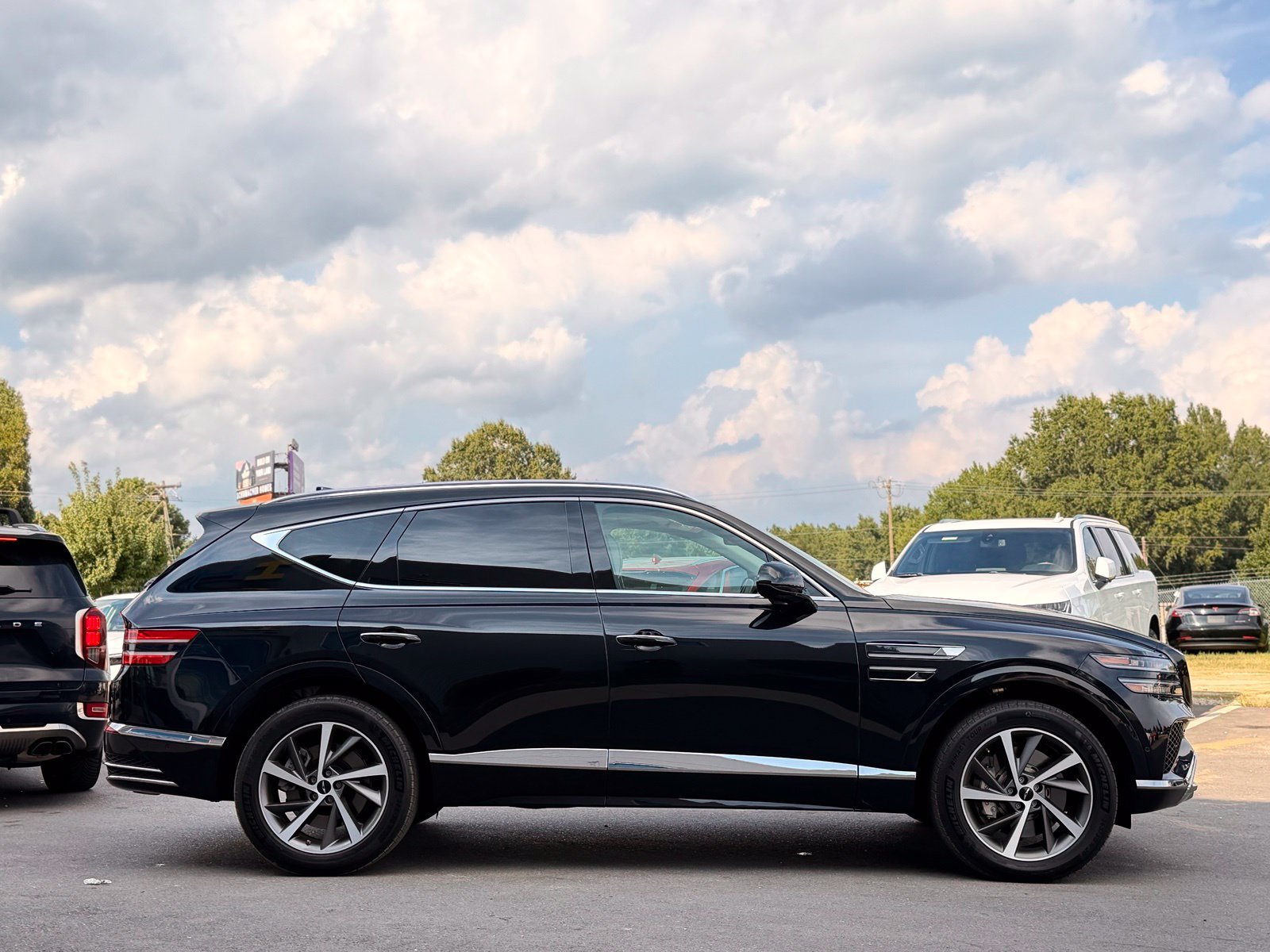 Used 2025 Genesis GV80 3.5T Advanced AWD/4WD image 11