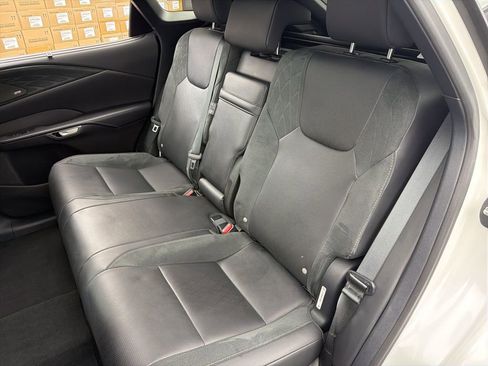 Used 2024 Lexus RX 350 AWD image 23