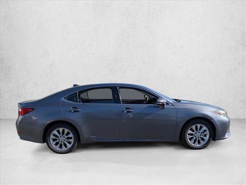 Used 2015 Lexus GS 350 w/ F Sport Package image 4