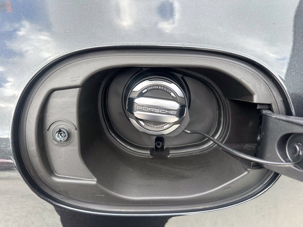 Used 2026 Porsche Macan S AWD/4WD image 45