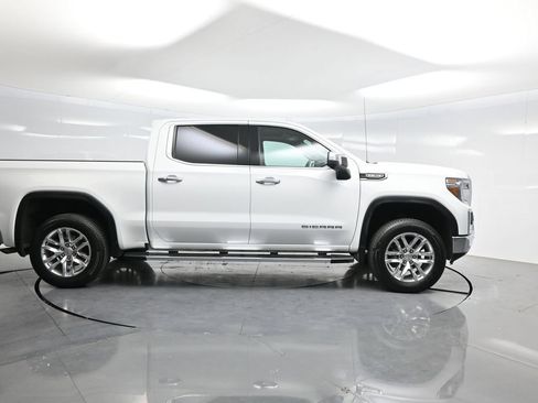 Used 2021 GMC Sierra 1500 SLT w/ SLT Premium Plus Package RWD image 40