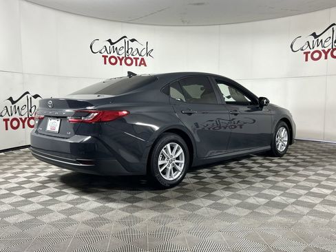 New 2026 Toyota Camry LE image 7
