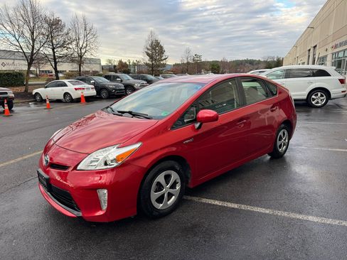 Used 2013 Toyota Prius Three image 39