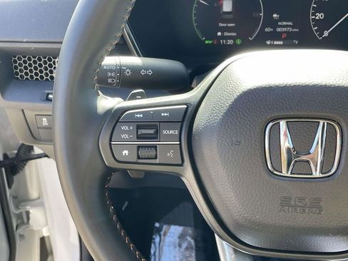 Certified 2025 Honda CR-V Sport image 20