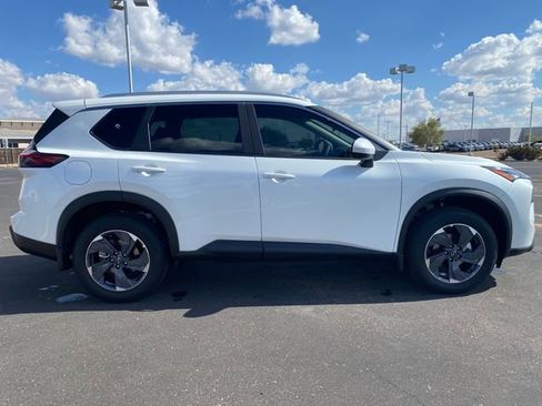 New 2026 Nissan Rogue SV w/ SV Premium Package image 7