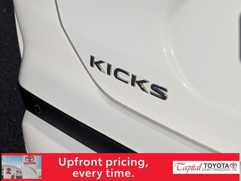 Used 2024 Nissan Kicks S image 8