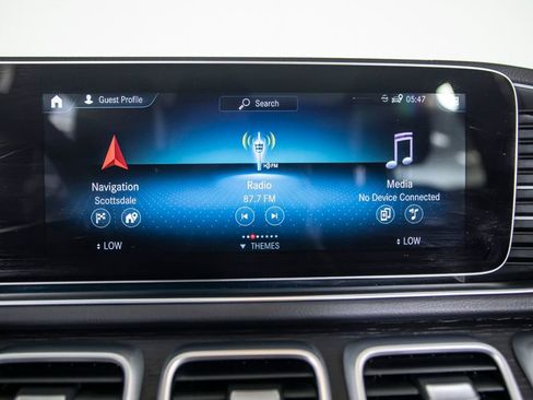 Used 2023 Mercedes-Benz GLS 450 4MATIC image 34