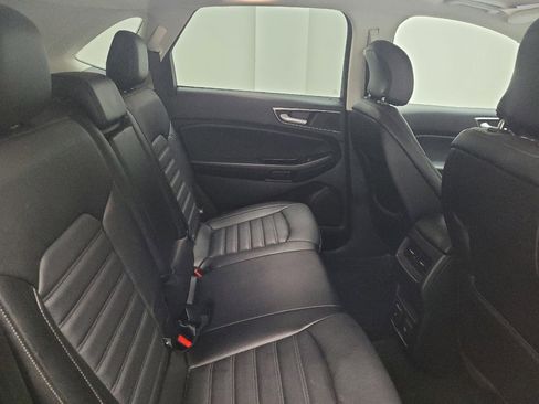 Used 2015 Ford Edge SEL w/ Equipment Group 201A AWD/4WD image 19