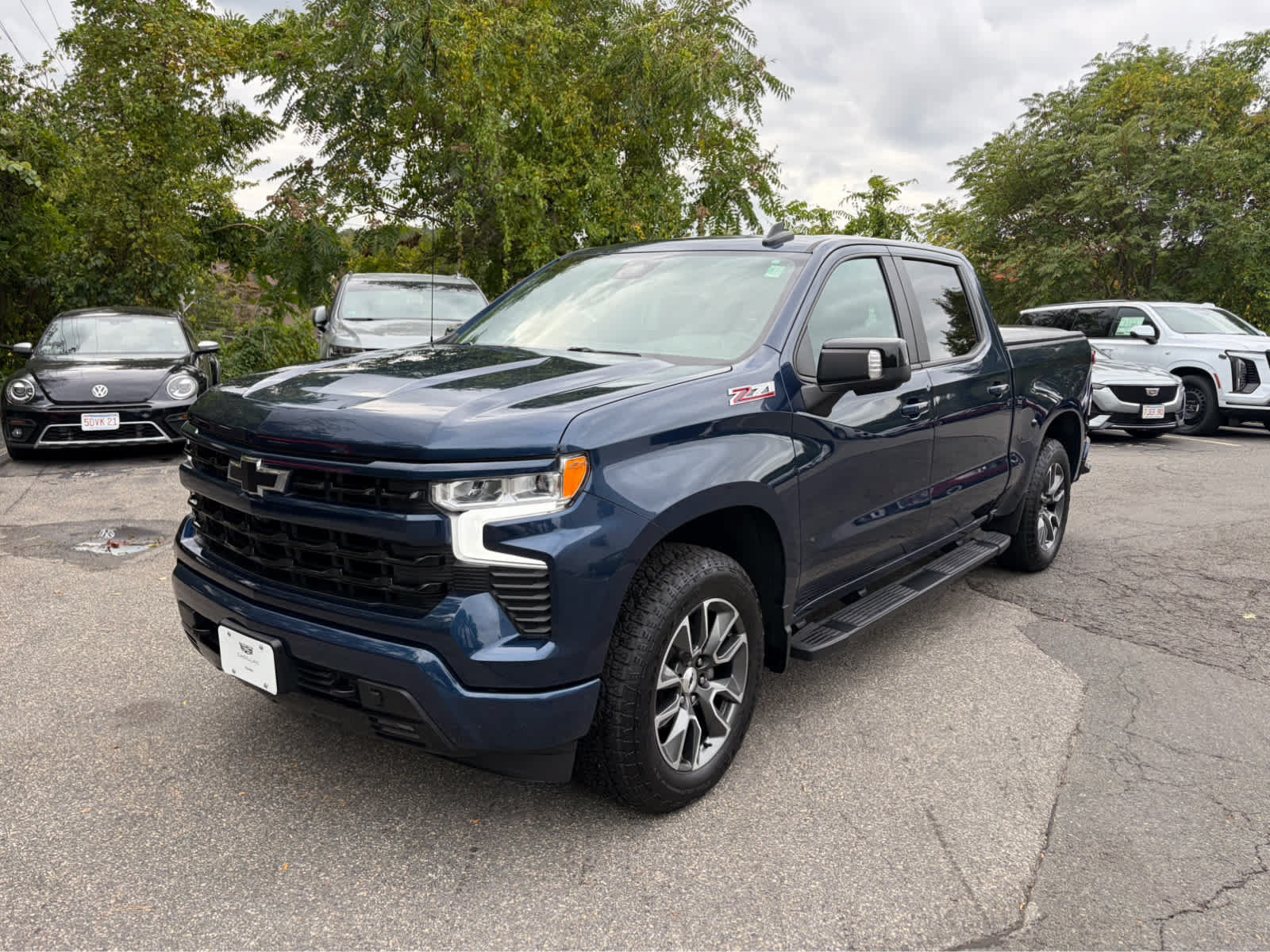Used 2023 Chevrolet Silverado 1500 RST w/ RST All Star Premium Package AWD/4WD image 3