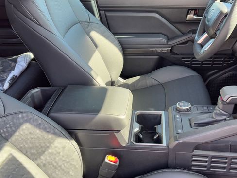 Certified 2025 Toyota Tacoma TRD Sport w/ TRD Sport Premium Package image 13