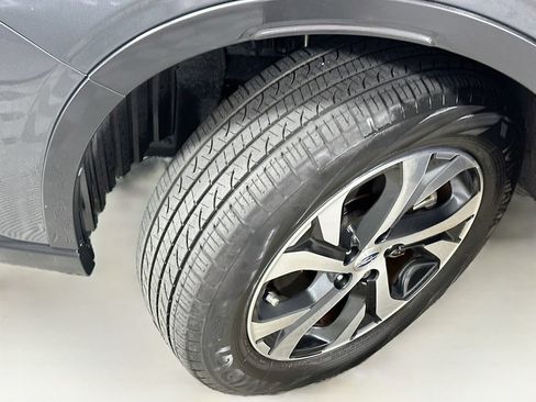 Used 2020 Subaru Outback Limited w/ Popular Package #2 AWD/4WD image 25