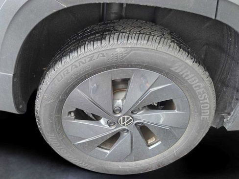 Used 2025 Volkswagen Taos S FWD image 33