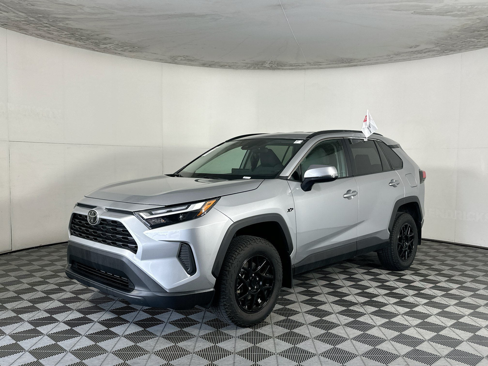 Certified 2024 Toyota RAV4 XLE FWD image 7
