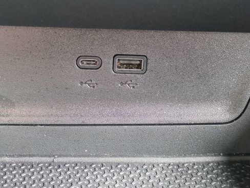 Used 2026 Chevrolet Equinox RS w/ Convenience Package III FWD image 25