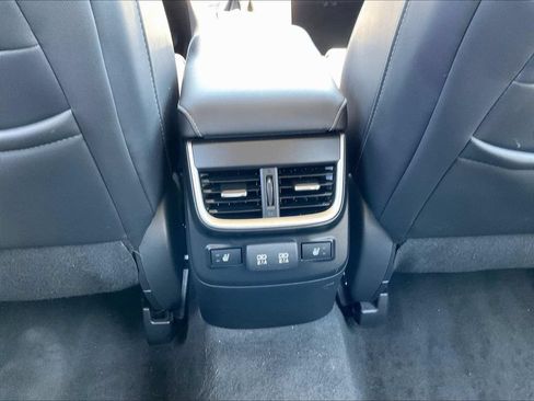 Used 2020 Subaru Legacy Limited AWD/4WD image 9