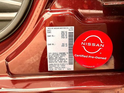 Used 2025 Nissan Altima 2.5 SV FWD image 37