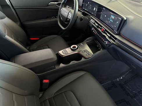 New 2026 Kia Sportage SX Prestige AWD/4WD image 18
