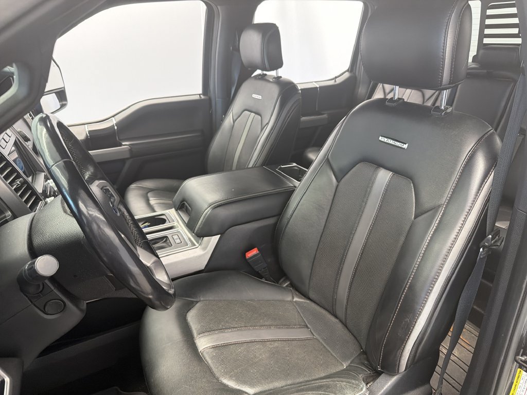 Used 2019 Ford F150 Platinum w/ Equipment Group 701A Luxury AWD/4WD image 8