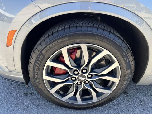 Used 2024 Cadillac XT6 Sport AWD/4WD image 10