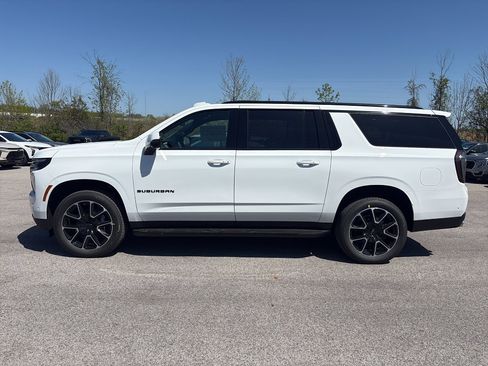New 2026 Chevrolet Suburban RST AWD/4WD image 2