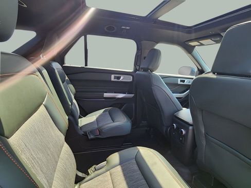 Certified 2023 Ford Explorer Timberline w/ Timberline Technology Package AWD/4WD image 15