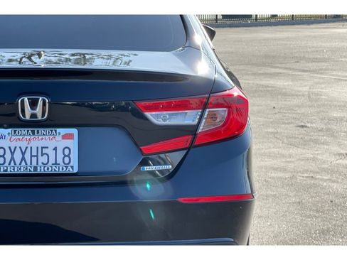 Certified 2018 Honda Accord EX image 16