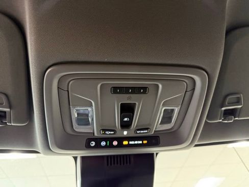 Used 2025 Chevrolet Silverado 1500 RST w/ Convenience Package II image 21