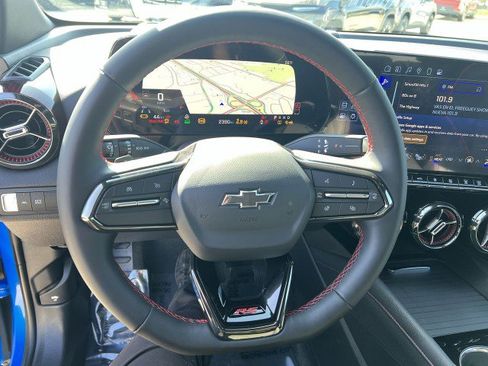 Used 2025 Chevrolet Blazer EV RS AWD/4WD image 11