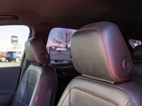 Used 2022 Chevrolet Equinox RS w/ RS Leather Package image 10