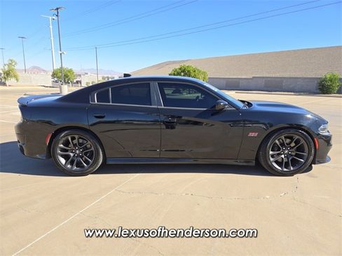 Used 2020 Dodge Charger Scat Pack image 6