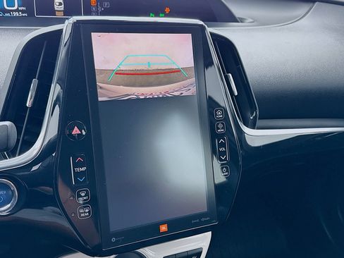 Used 2019 Toyota Prius Prime Advanced FWD image 10