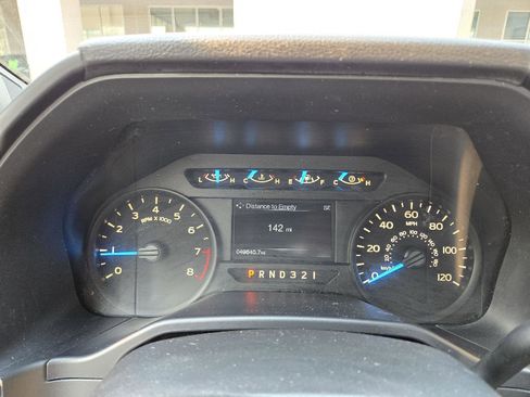 Used 2016 Ford F150 XL w/ Equipment Group 101A Mid image 23