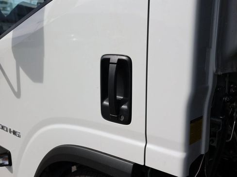 New 2024 Chevrolet Low Cab Forward RWD image 17