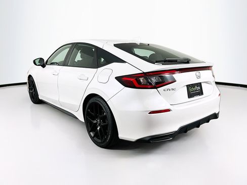 Used 2024 Honda Civic Sport image 5