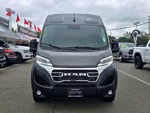 Used 2025 RAM ProMaster 2500 w/ Quick Order Package 22H SLT+ FWD image 2