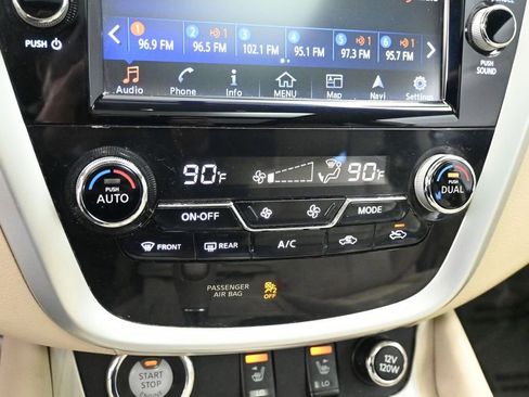 Used 2017 Nissan Murano SL w/ SL Technology Package image 32