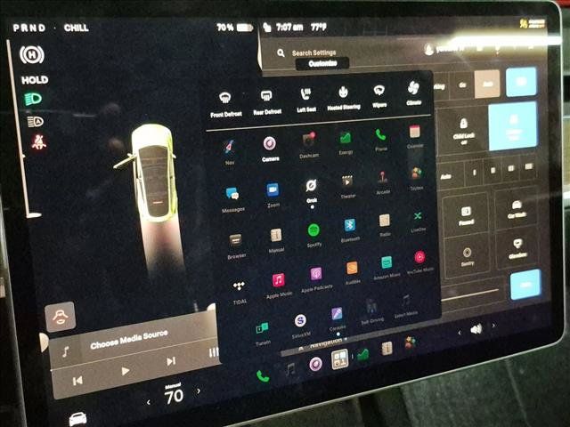 Used 2024 Tesla Model Y Long Range RWD image 12