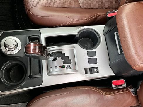 Used 2020 Toyota 4Runner Limited image 15