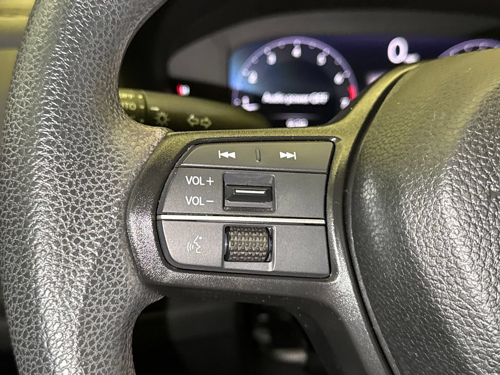 Certified 2023 Honda Accord LX image 28